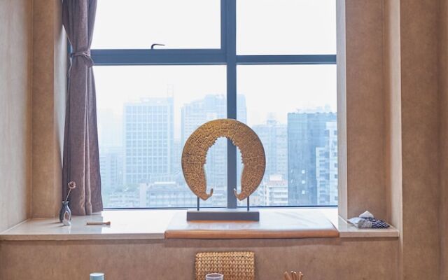 Summer Flower Apartment