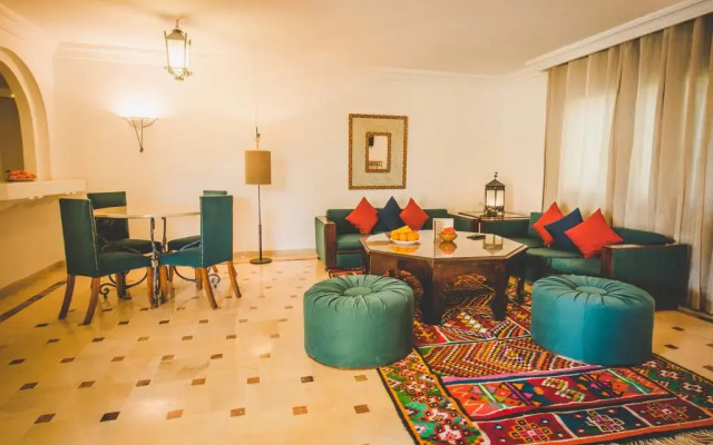 Suites hotel les charmilles & spa