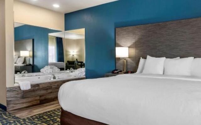 Comfort Inn & Suites