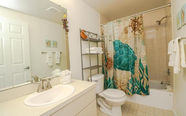 Ocean Village Club F32