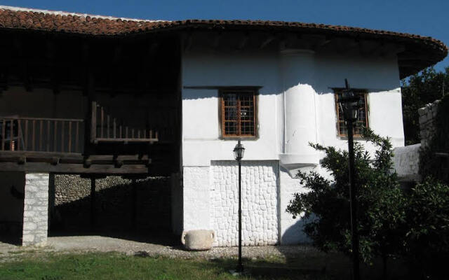 Pashko Vasa Guesthouse