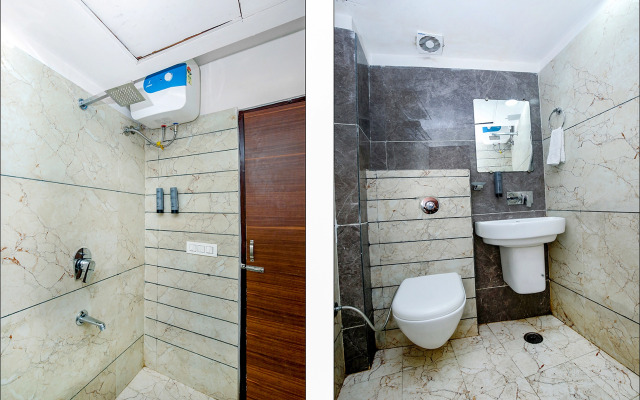 FabHotel Golden Temple Paradise 50 meters from golden temple