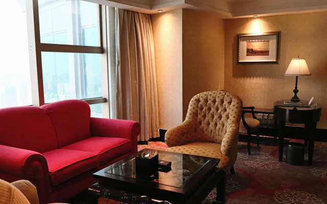 Royal Mediterranean Hotel