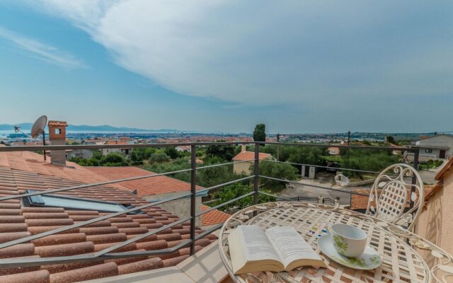 Nice Home In Zadar With Wifi And 4 Bedrooms