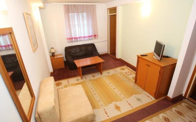 Youth Hostel Ferijalac