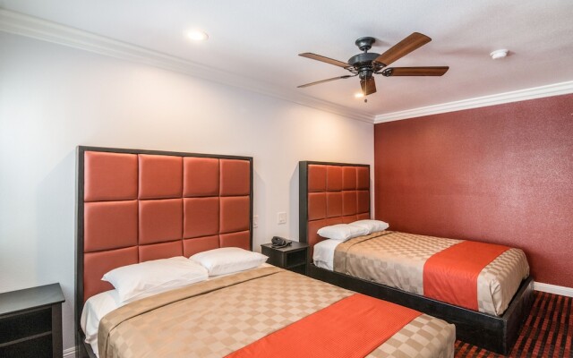 Rodeway Inn & Suites