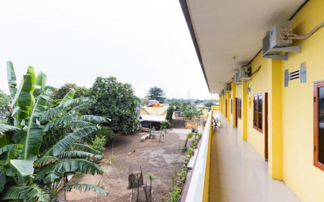 SPOT ON OYO 1988 Pondok Seril