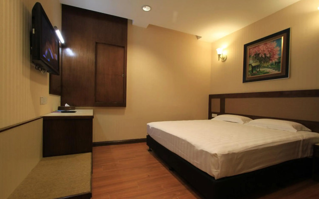 Ming Paragon Hotel