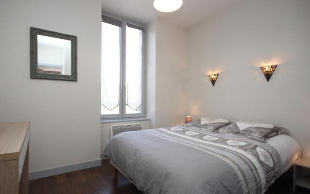 Appartement Mont-Dore, 2 pièces, 4 personnes - FR-1-608-36