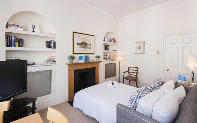 The Stratford Road Pied-a-terre - JFB3