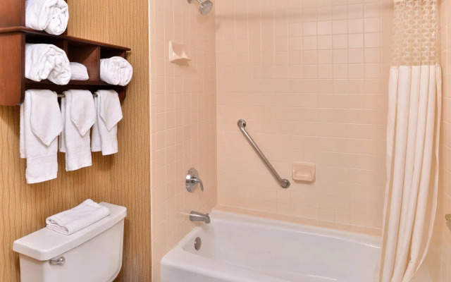 Hampton Inn Denver West Federal Center