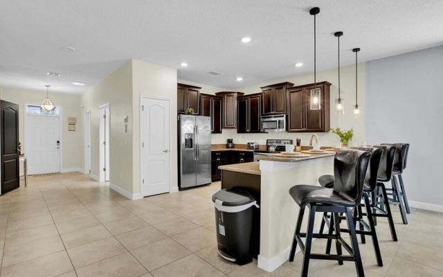 1434 Rolling Fairway dr