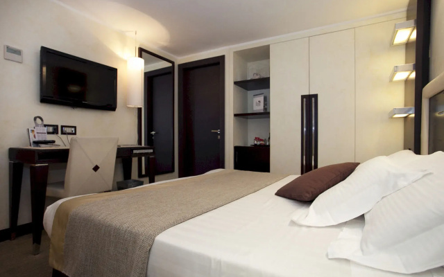 Les Fleurs Luxury House