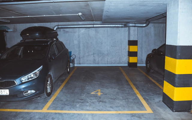 Stawowa Apartment with private garage