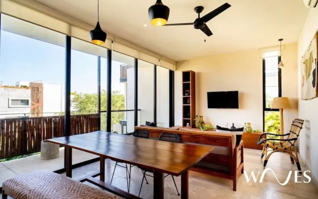 2 Br. Spacious Great Located Top Amenities
