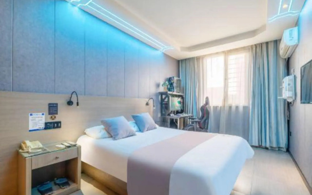 Eaka 365 Hotel Dalian Ganjingzi Street