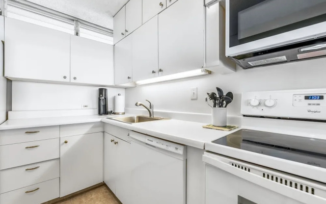 Sans Souci 304 1 Bedroom Condo