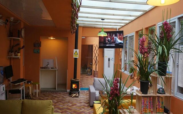 Guilin Flowers Inn