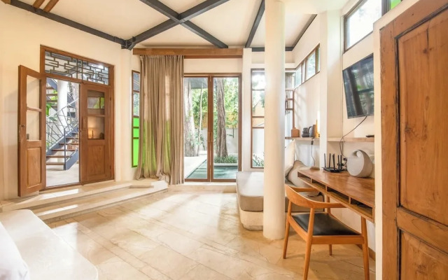 Stylish 2-br Villa With Pool, 800m Canggu Beach
