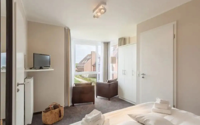 Dunenhuus Ost Modern Retreat