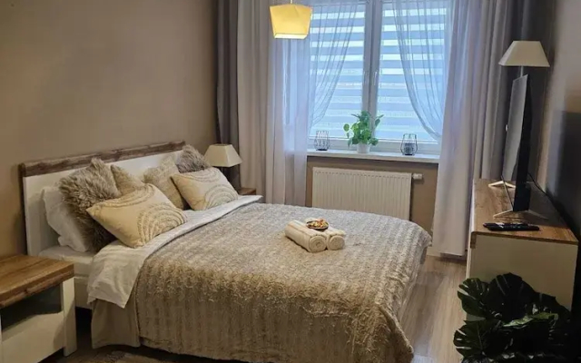 2 Bed Apartment in Zyrardow