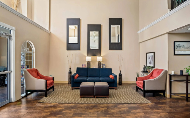 Quality Suites Irving-Las Colinas