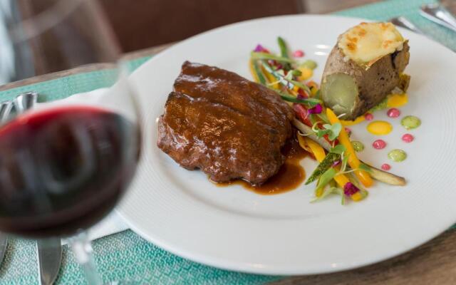 Holiday Inn Lima Airport by IHG