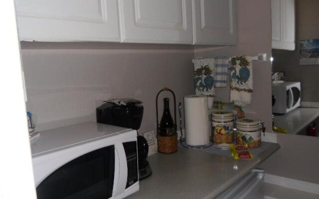 Hammond Bay Oceanside Guesthouse