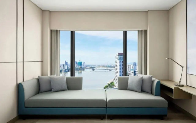 Courtyard by Marriott Danang Han River – Guest Rooms – Da Nang