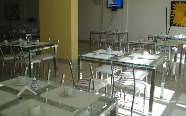 Kingstown Hotel