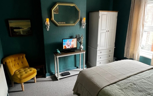 Robin’S Hollow: 2Bd Home Near Wrexham Afc
