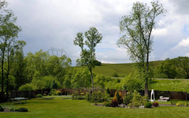 Sojka Resort - Hotel & Drevenice