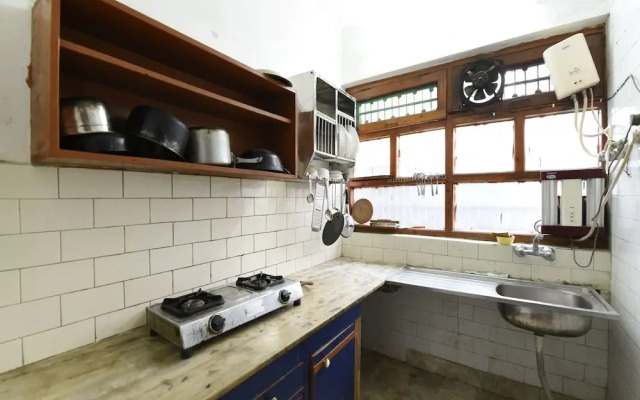 OYO Home 15642 Luxurious 2BHK