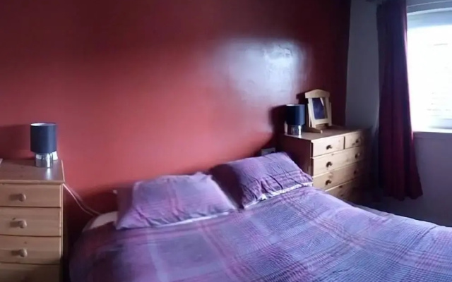 3-bed House, Sleeps 5, 5 min Walk From City Centre