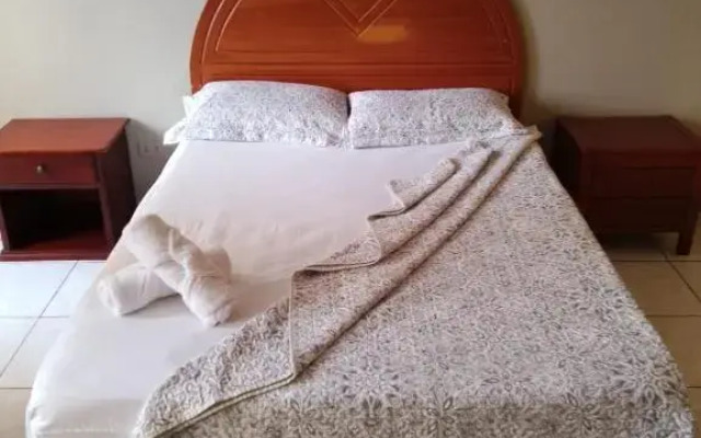 Olmedo Plaza Hotel