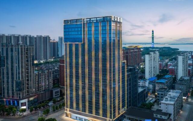 JiuJiang  Happy City Yangtze River Avenue  Atour  Hotel