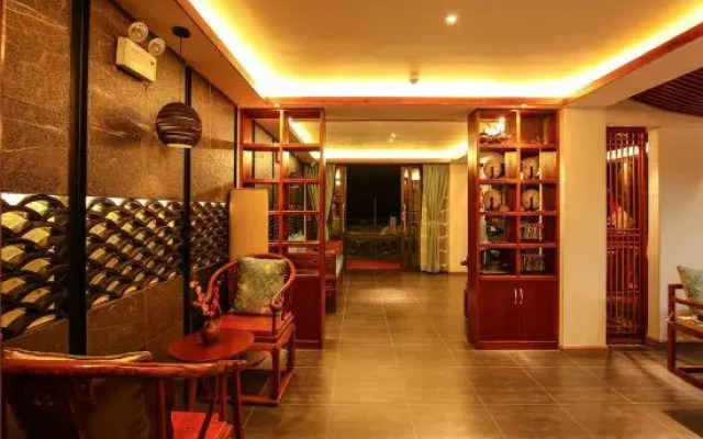 Awo Boutique Inn