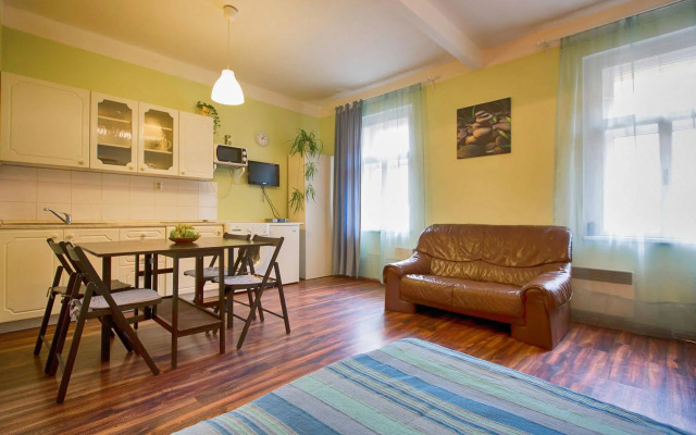 Apartment for Friends