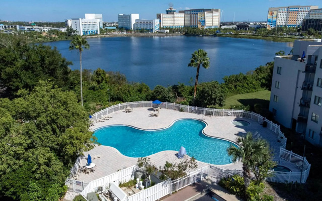 The Enclave Hotel and Suites