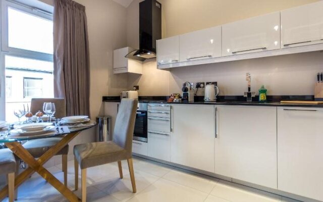 Basinghall Suites