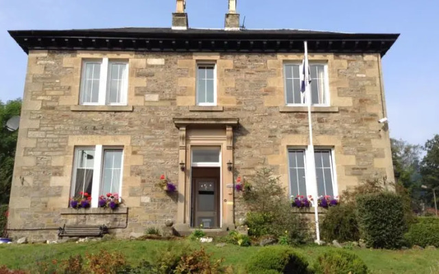 The Old Bank