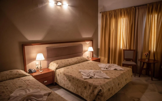 Alma Luxury Resort Hotel