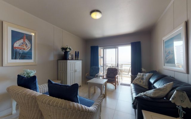 Estoril Beachfront Condo