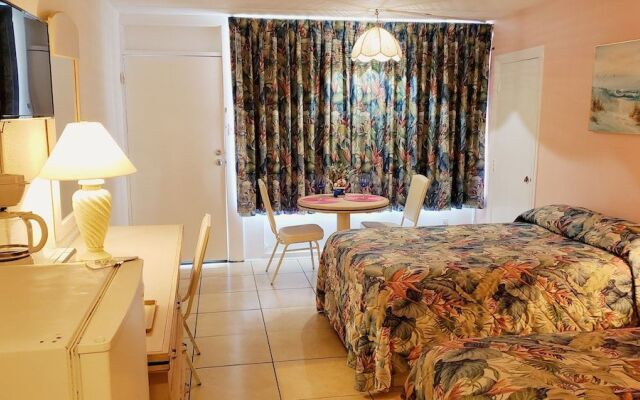 Quarterdeck Motel