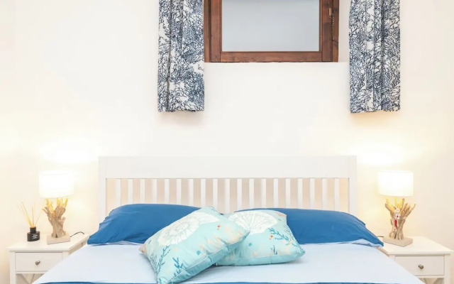 I Fari 72 600m From The Beach