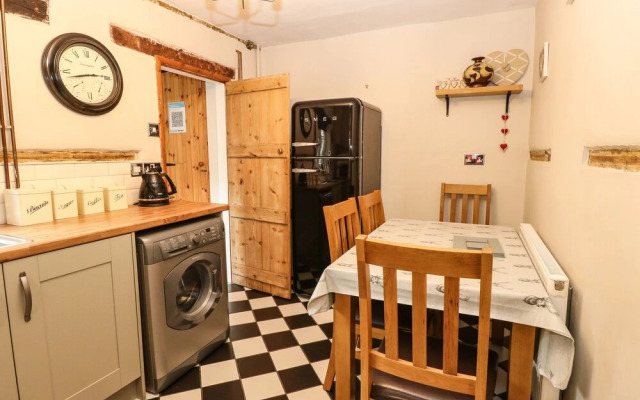 Valentine Cottage
