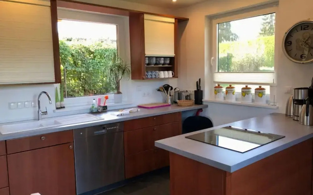 Schaal Lake Residence