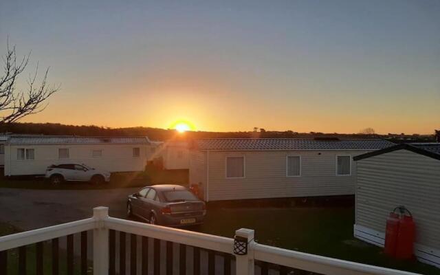 Bude Holiday Resort 5 mins walk to Coastal Path