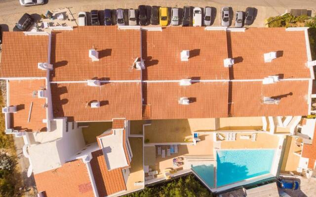 T2 Auroramar Piscina e Praia em Carvoeiro