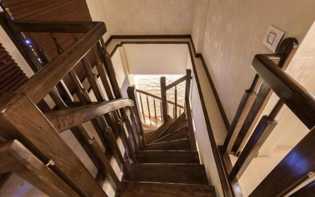 Ioana Hotels